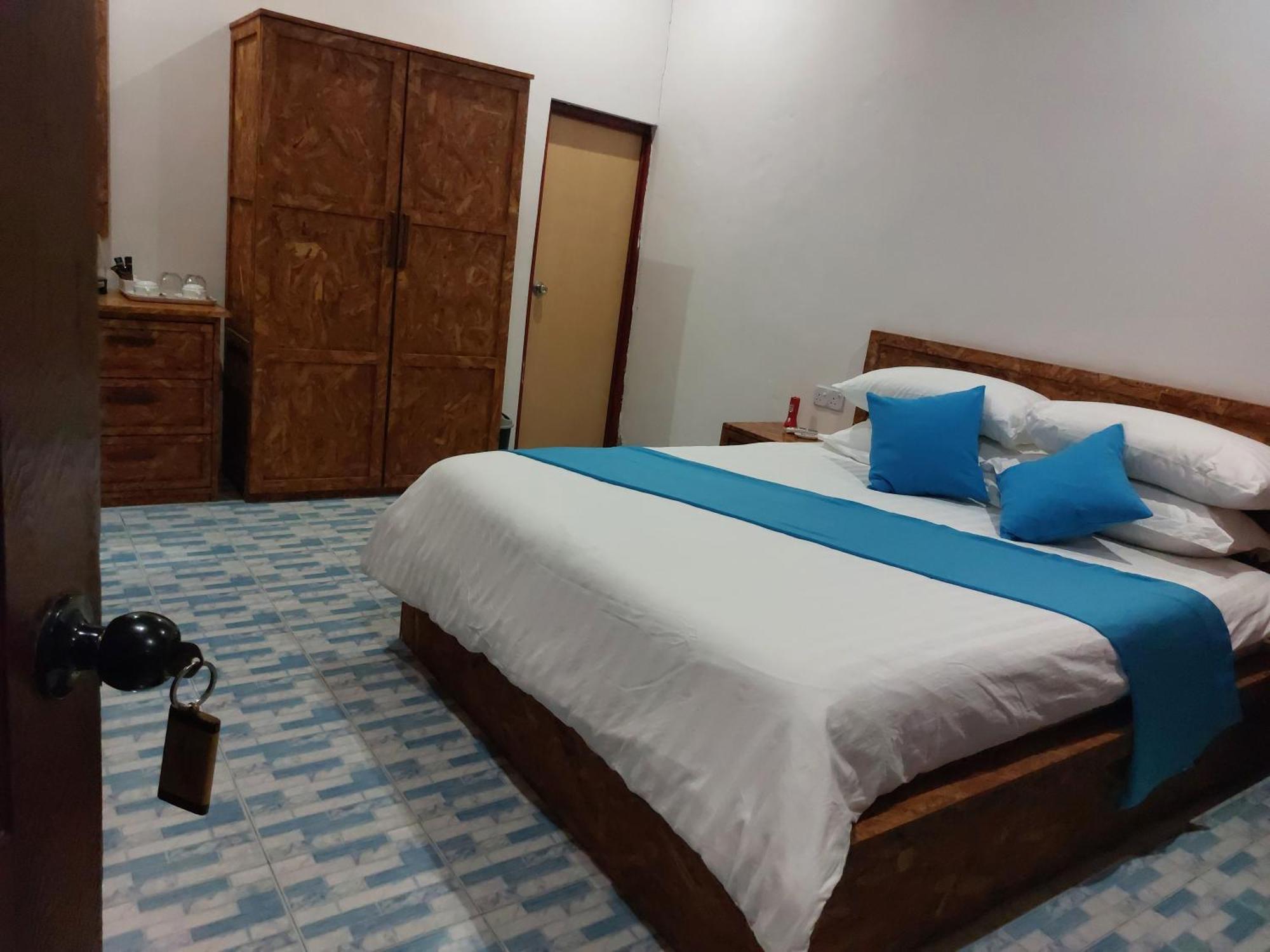 Emzaz Blue Lagoon Ugoofaaru Extérieur photo